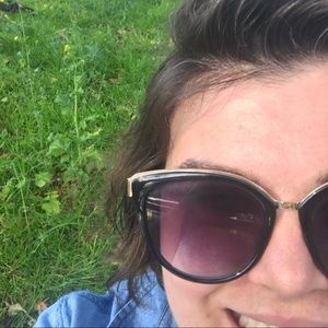 Meet your Posher, Christy